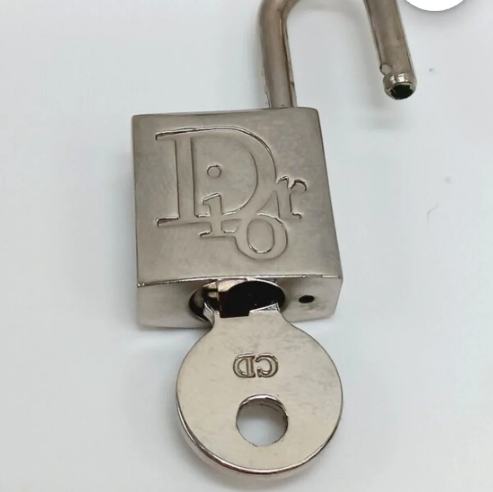 CHRISTIAN DIOR SilverTone Padlock Curb Link Chain Bracelet with 2 Keys 🎁